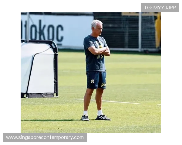 马竞名宿吐苦水怒斥穆帅伪君子